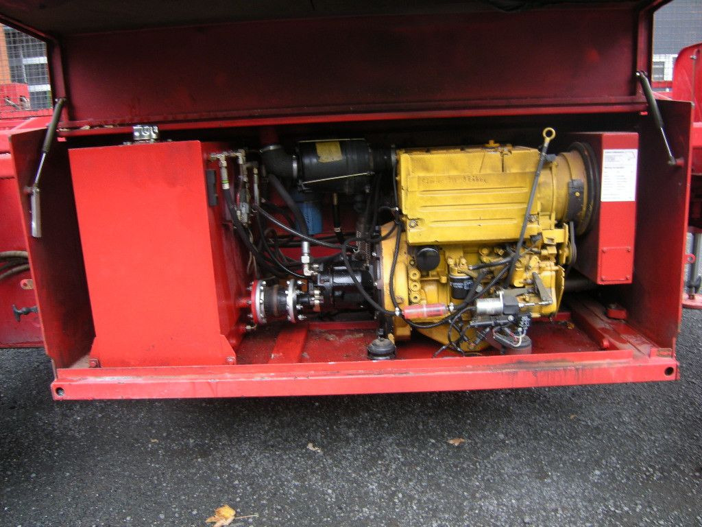 פלטפורמה אווירית מותקנת על משאית Scherenarbeitsbühne Liftlux SL172-24D4WD,S AH 19: תמונה 15