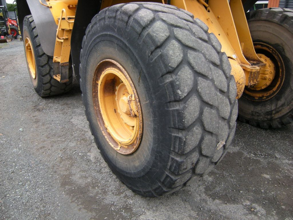 Volvo L 120 E - מעמיס גלגלים: תמונה 5 Volvo L 120 E - מעמיס גלגלים: תמונה 5