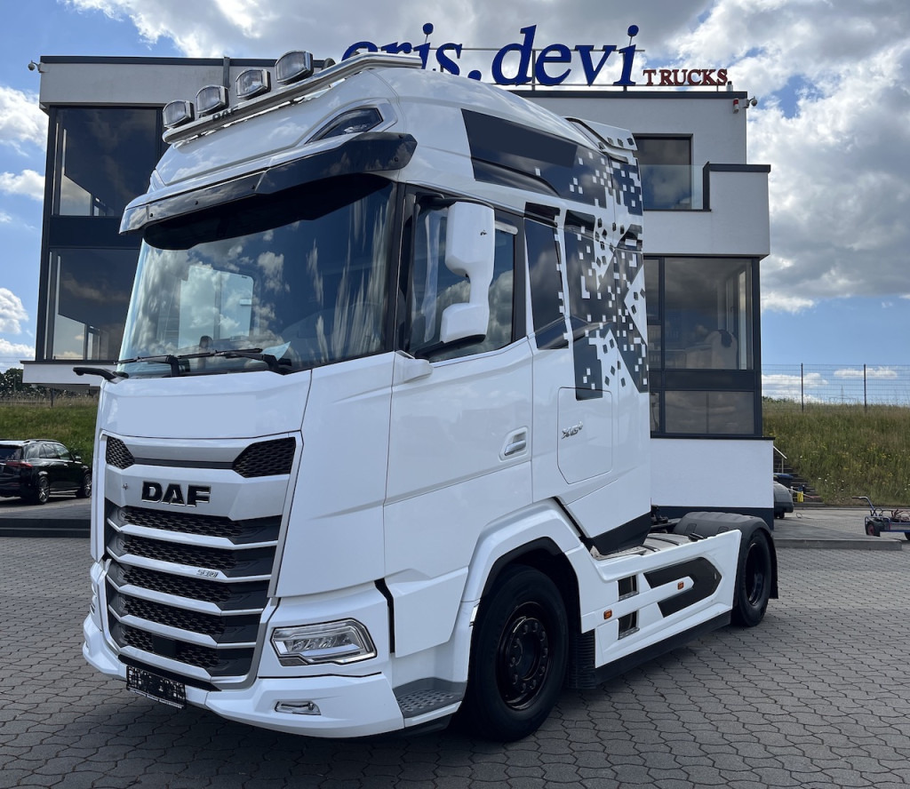 Daf XG+ 530 FT 4x2 Sattelzugmaschine Garantie - יחידת טרקטור: תמונה 1 Daf XG+ 530 FT 4x2 Sattelzugmaschine Garantie - יחידת טרקטור: תמונה 1