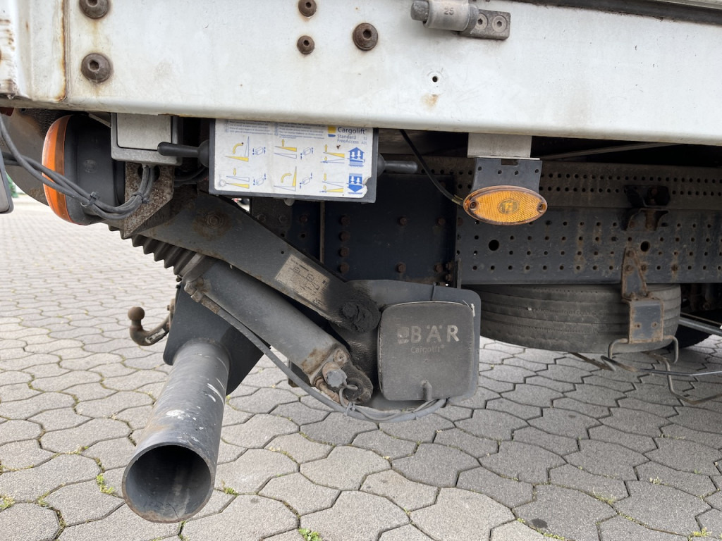 FUSO Canter 7C18 4x2 Ladebordwand - כלי רכב מסחרי עם וילונות צד: תמונה 5 FUSO Canter 7C18 4x2 Ladebordwand - כלי רכב מסחרי עם וילונות צד: תמונה 5