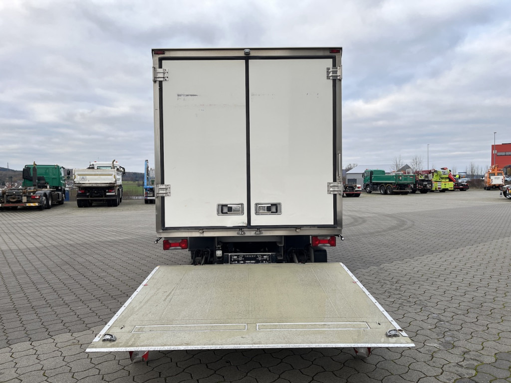 Iveco 70C18 Daily Tiefkühlkoffer mit Ladebordwand - כלי רכב מסחרי לקירור: תמונה 3 Iveco 70C18 Daily Tiefkühlkoffer mit Ladebordwand - כלי רכב מסחרי לקירור: תמונה 3