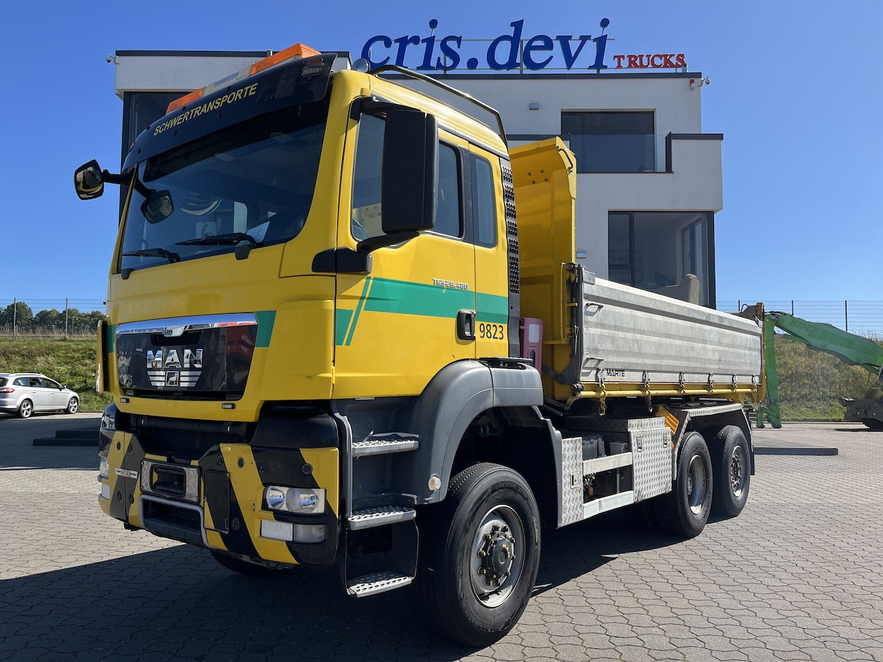 MAN TGS 28.480 6x4 4x4 Dreiseitenkipper Liftachse - מזהיר: תמונה 1 MAN TGS 28.480 6x4 4x4 Dreiseitenkipper Liftachse - מזהיר: תמונה 1