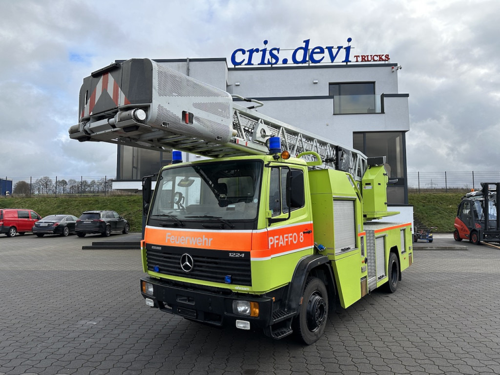 פלטפורמה אווירית מותקנת על משאית Mercedes-Benz 1224 4x2 Dreh Leiter 25 m   Korb  Feuerwehr: תמונה 8