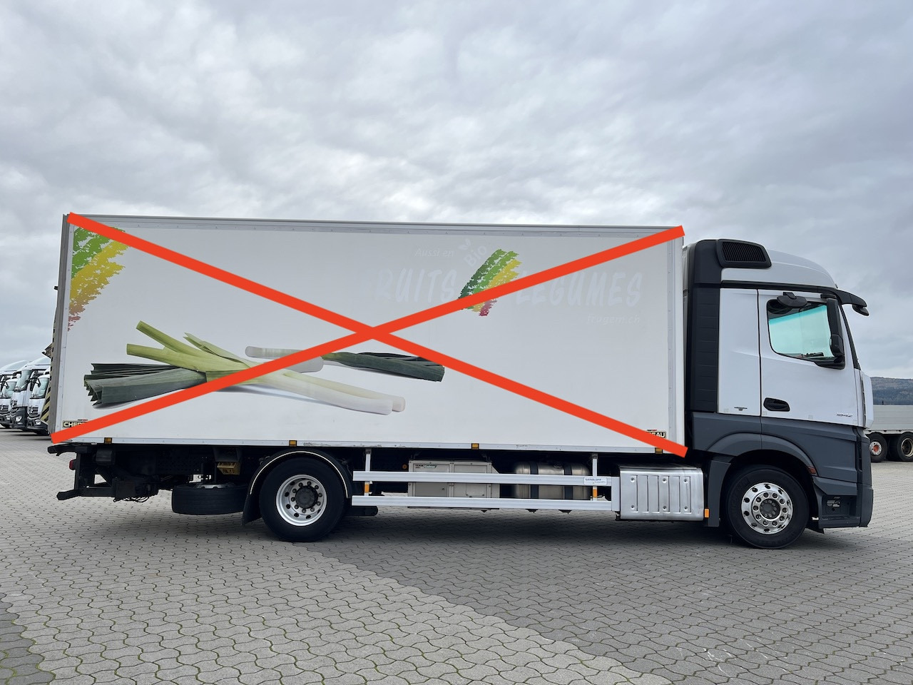 Mercedes-Benz 1842 4x2 FAHRGESTELL - מוביל מכולות/ משאית החלפת גוף: תמונה 5 Mercedes-Benz 1842 4x2 FAHRGESTELL - מוביל מכולות/ משאית החלפת גוף: תמונה 5