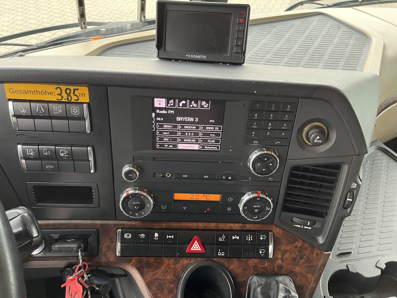 Mercedes-Benz Actros 2545 6x2 Atlas 265-A6 Lenk- Liftachse - משאית צד נופל/ שטוחה, משאית מנוף: תמונה 3 Mercedes-Benz Actros 2545 6x2 Atlas 265-A6 Lenk- Liftachse - משאית צד נופל/ שטוחה, משאית מנוף: תמונה 3