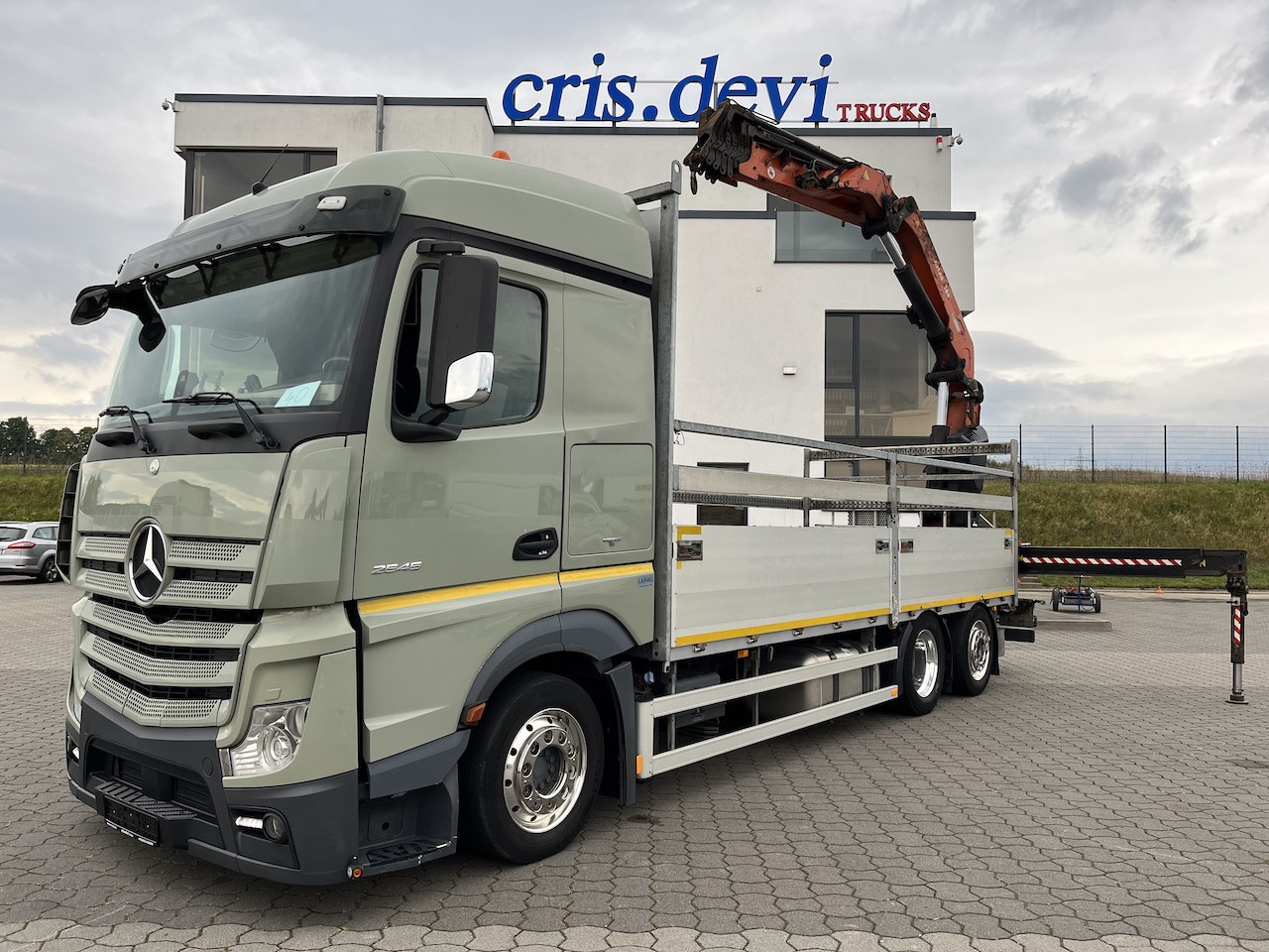Mercedes-Benz Actros 2545 6x2 Atlas 265-A6 Lenk- Liftachse - משאית צד נופל/ שטוחה, משאית מנוף: תמונה 1 Mercedes-Benz Actros 2545 6x2 Atlas 265-A6 Lenk- Liftachse - משאית צד נופל/ שטוחה, משאית מנוף: תמונה 1