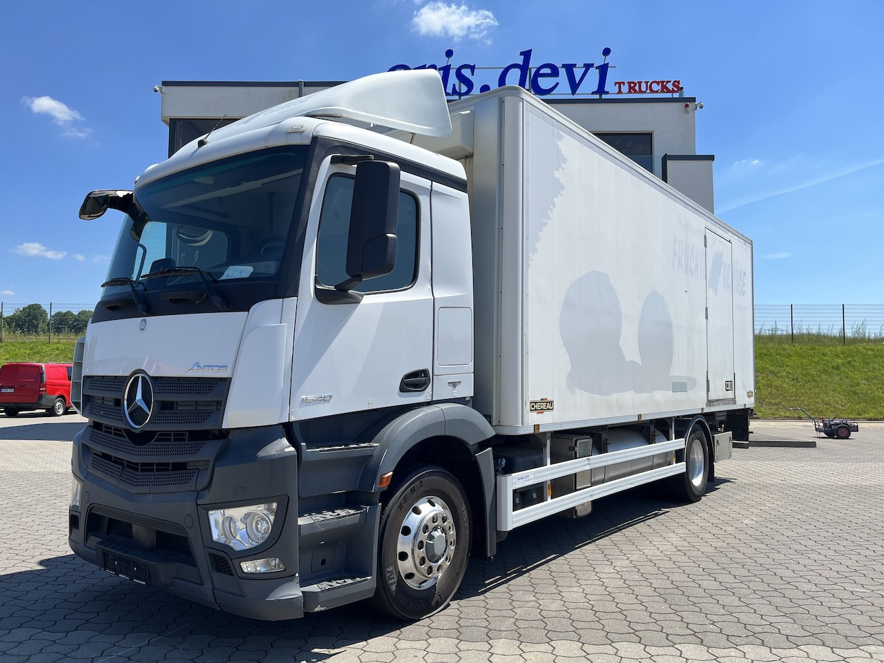 Mercedes-Benz Antos 1840 4x4 HAD LBW Kühlung Flüssigstickstoff - משאית קירור: תמונה 1 Mercedes-Benz Antos 1840 4x4 HAD LBW Kühlung Flüssigstickstoff - משאית קירור: תמונה 1