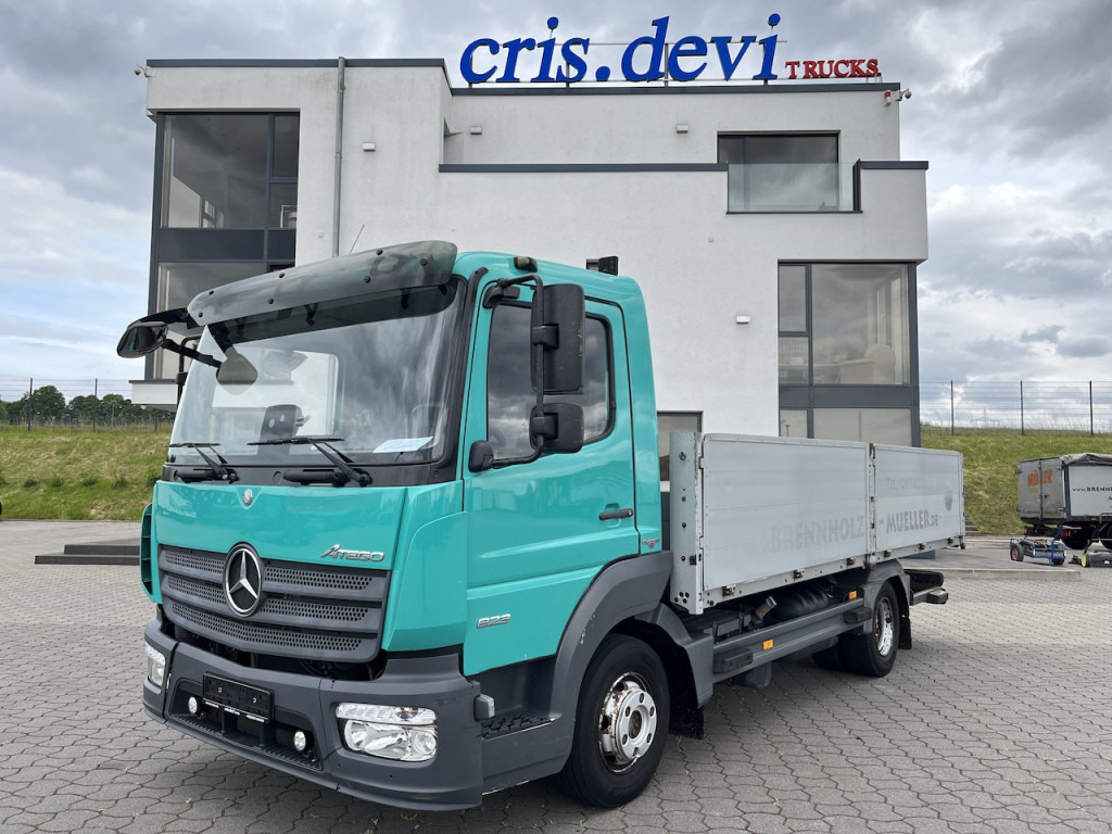 Mercedes-Benz Atego 823 4x2 Pritsche AHK Hebezug Seilzug - כלי רכב מסחרי במיטה שטוחה: תמונה 1 Mercedes-Benz Atego 823 4x2 Pritsche AHK Hebezug Seilzug - כלי רכב מסחרי במיטה שטוחה: תמונה 1
