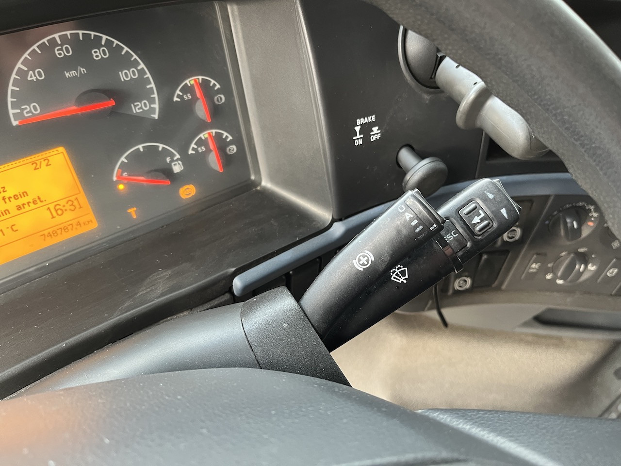 Volvo FH 520 6x2 Palfinger PK 12502 | AHK - משאית מנוף, משאית צד נופל/ שטוחה: תמונה 3 Volvo FH 520 6x2 Palfinger PK 12502 | AHK - משאית מנוף, משאית צד נופל/ שטוחה: תמונה 3