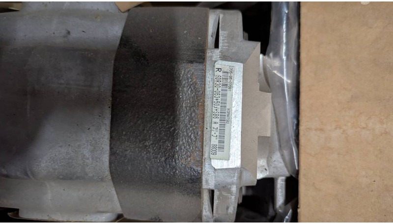 Komatsu HD405-7 - HYDRAULIC PUMP - 705-95-07081 - משאית סלעים/ מסיר פסולת קשיח: תמונה 2 Komatsu HD405-7 - HYDRAULIC PUMP - 705-95-07081 - משאית סלעים/ מסיר פסולת קשיח: תמונה 2