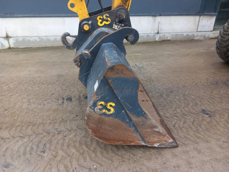 Komatsu PW160-11E0 - מחפר גלגלים: תמונה 3 Komatsu PW160-11E0 - מחפר גלגלים: תמונה 3