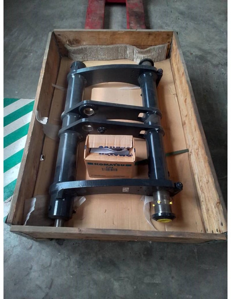 Komatsu WA100 Quick coupler 42W-70-21402 - מצמד מהיר עבור מכונת בנייה: תמונה 4 Komatsu WA100 Quick coupler 42W-70-21402 - מצמד מהיר עבור מכונת בנייה: תמונה 4