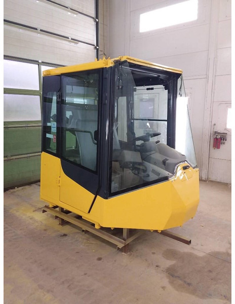 Komatsu WA500-7 Cabine - תא ופנים הרכב עבור מכונת בנייה: תמונה 1 Komatsu WA500-7 Cabine - תא ופנים הרכב עבור מכונת בנייה: תמונה 1