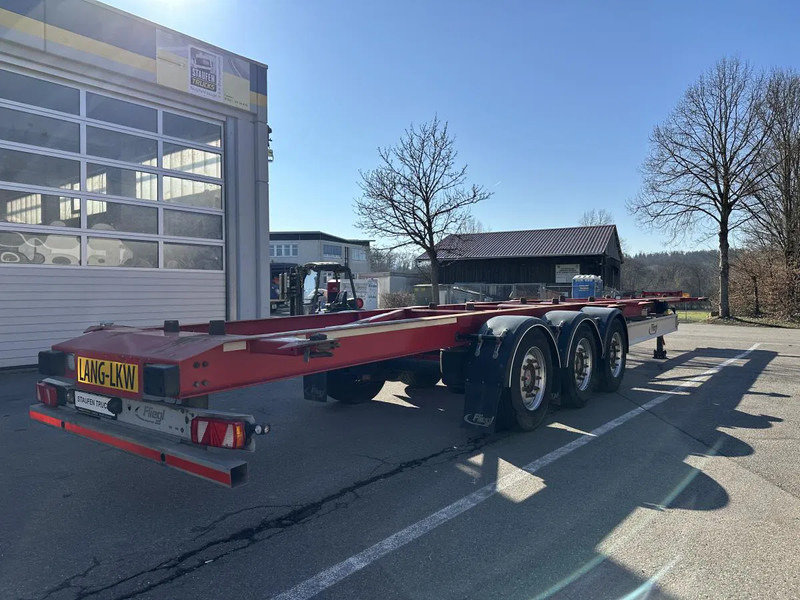 Fliegl 15 m extralang.Containerchassis f. 2 Wechselbrücke Containerchassis extralang f. 2 Wechselbr. - סמיטריילר מוביל מכולות/ החלפת גוף: תמונה 5 Fliegl 15 m extralang.Containerchassis f. 2 Wechselbrücke Containerchassis extralang f. 2 Wechselbr. - סמיטריילר מוביל מכולות/ החלפת גוף: תמונה 5