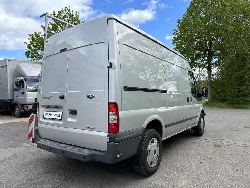 Ford Transit 2.5 TDI KA Hoch HEGLA GLAS Luftfederung - כלי רכב מסחרי: תמונה 4 Ford Transit 2.5 TDI KA Hoch HEGLA GLAS Luftfederung - כלי רכב מסחרי: תמונה 4