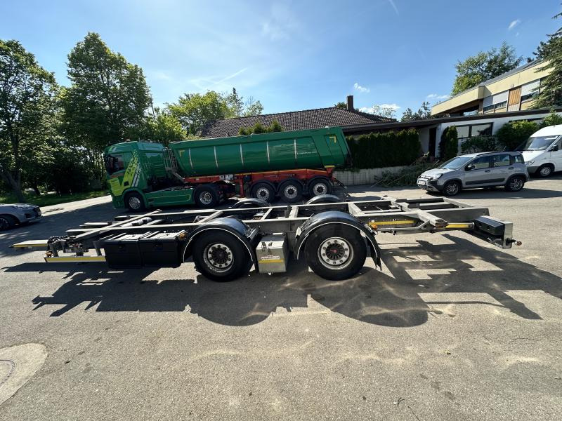 H&W 4 x Tandem Lafette MEGA verzinkt Mitnahmestapl. 7. 3 x Tandem Lafette MEGA verzinkt Mitnahmestapl. 7.82 m - קרון נגרר מוביל מכולות/ החלפת גוף: תמונה 1 H&W 4 x Tandem Lafette MEGA verzinkt Mitnahmestapl. 7. 3 x Tandem Lafette MEGA verzinkt Mitnahmestapl. 7.82 m - קרון נגרר מוביל מכולות/ החלפת גוף: תמונה 1