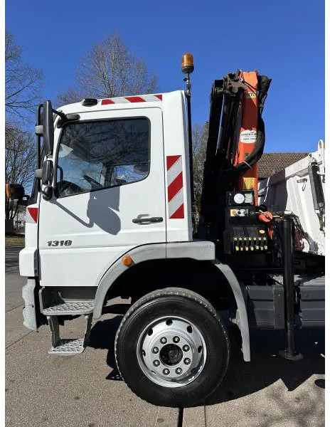 Mercedes-Benz Atego 1318 5 x AK Allrad Kran Palfinger 7001 - מזהיר, משאית מנוף: תמונה 5 Mercedes-Benz Atego 1318 5 x AK Allrad Kran Palfinger 7001 - מזהיר, משאית מנוף: תמונה 5