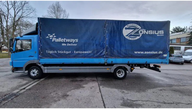 Mercedes-Benz blatt 7m Pritsche E5 Klima Schalter - כלי רכב מסחרי עם וילונות צד: תמונה 1 Mercedes-Benz blatt 7m Pritsche E5 Klima Schalter - כלי רכב מסחרי עם וילונות צד: תמונה 1