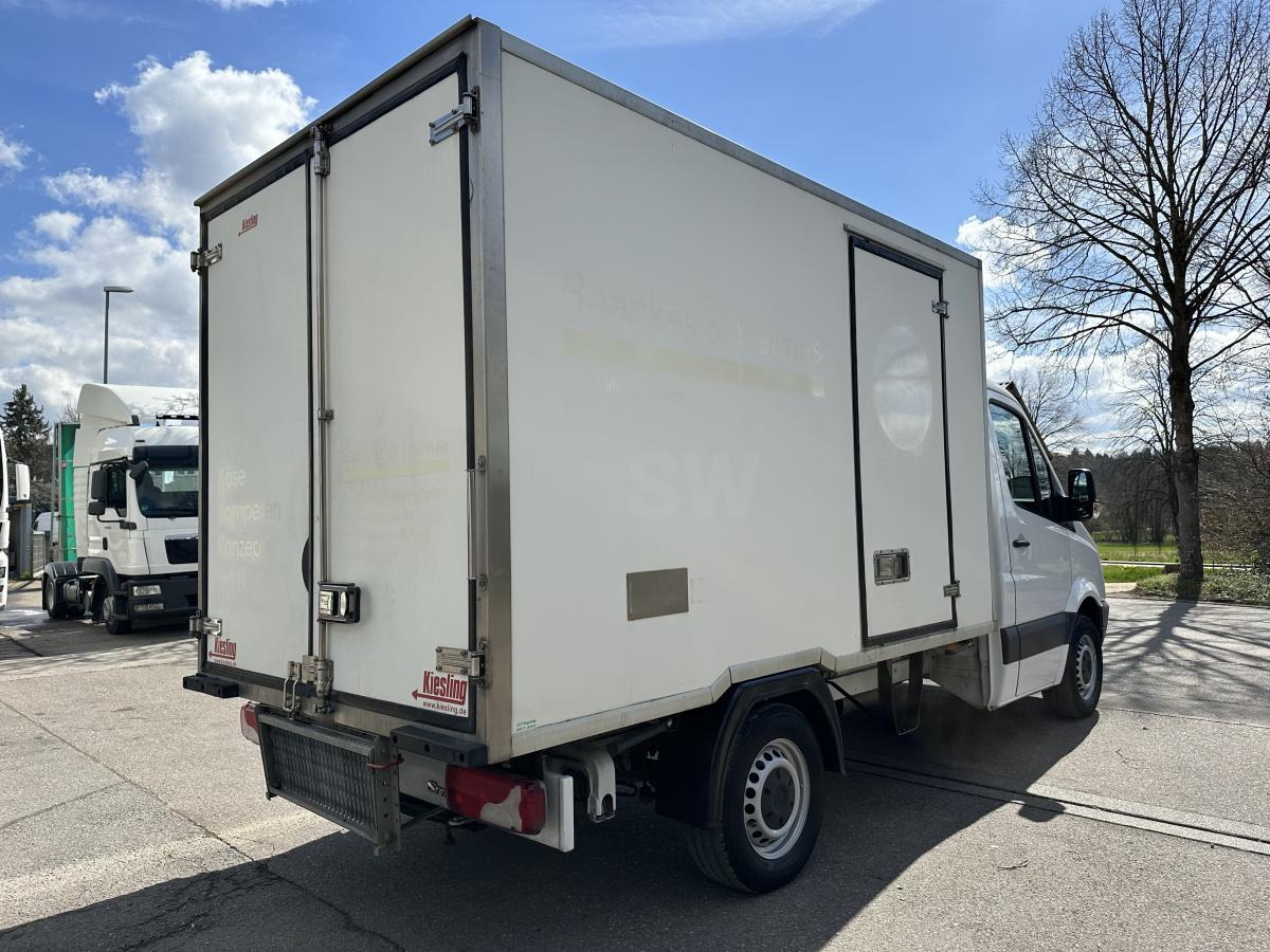 Mercedes Sprinter 315 CDI Kühlfahrzeug TK V 300 D+E Seitentüre - כלי רכב מסחרי לקירור: תמונה 4 Mercedes Sprinter 315 CDI Kühlfahrzeug TK V 300 D+E Seitentüre - כלי רכב מסחרי לקירור: תמונה 4