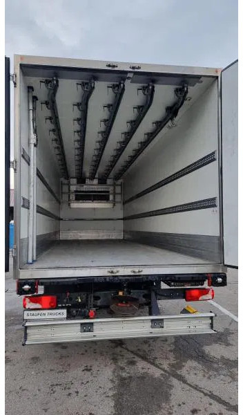 משאית קירור Scania P360 4X2 Fleisch Rohrbahnen Carrier Vector 1550: תמונה 15