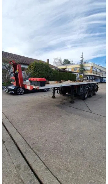 Schwarzmüller kurzes 3- Achs Chassis ADR für Chemie Spezialbehäl kurzes 3- Achs Chassis ADR für Chemie Spezialbehälter - סמיטריילר מוביל מכולות/ החלפת גוף: תמונה 2 Schwarzmüller kurzes 3- Achs Chassis ADR für Chemie Spezialbehäl kurzes 3- Achs Chassis ADR für Chemie Spezialbehälter - סמיטריילר מוביל מכולות/ החלפת גוף: תמונה 2
