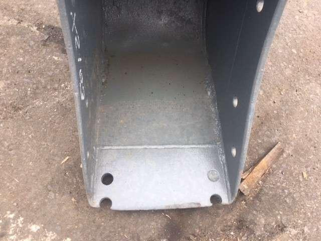 270mm - Axes 35mm - דלי מחפר: תמונה 2 270mm - Axes 35mm - דלי מחפר: תמונה 2