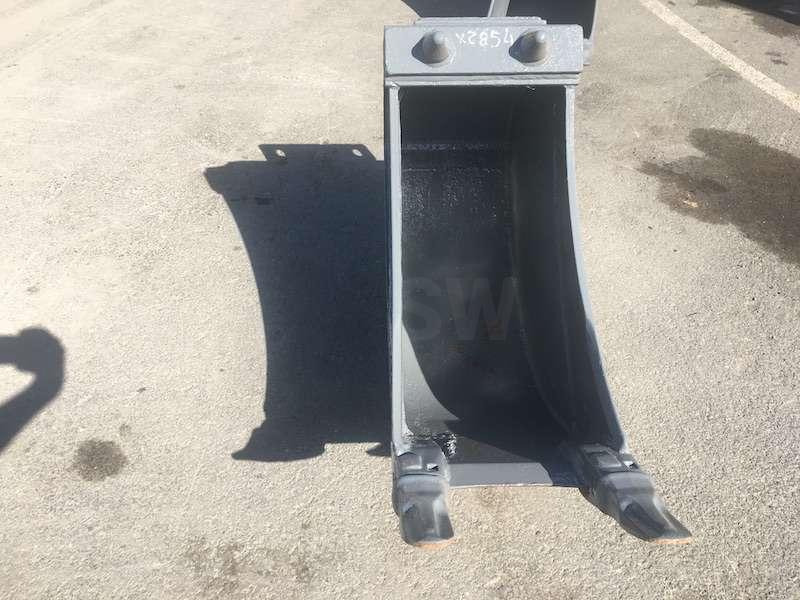 MECALAC 350mm - séries 8 / 10 / 11 / 12 - דלי מחפר: תמונה 4 MECALAC 350mm - séries 8 / 10 / 11 / 12 - דלי מחפר: תמונה 4