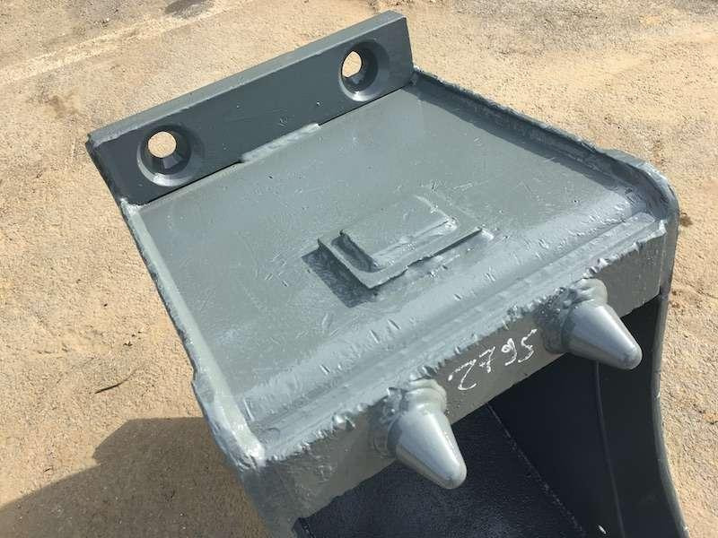 MECALAC 450mm - séries 8 / 10 / 11 / 12 - דלי מחפר: תמונה 4 MECALAC 450mm - séries 8 / 10 / 11 / 12 - דלי מחפר: תמונה 4