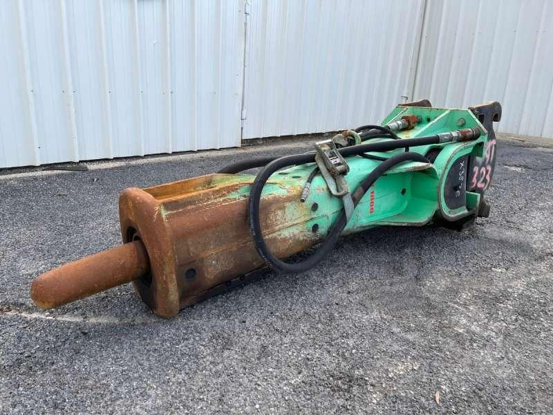 MONTABERT V1800 (20-35 Tonnes) - פטיש הידרולי עבור מכונת בנייה: תמונה 1 MONTABERT V1800 (20-35 Tonnes) - פטיש הידרולי עבור מכונת בנייה: תמונה 1