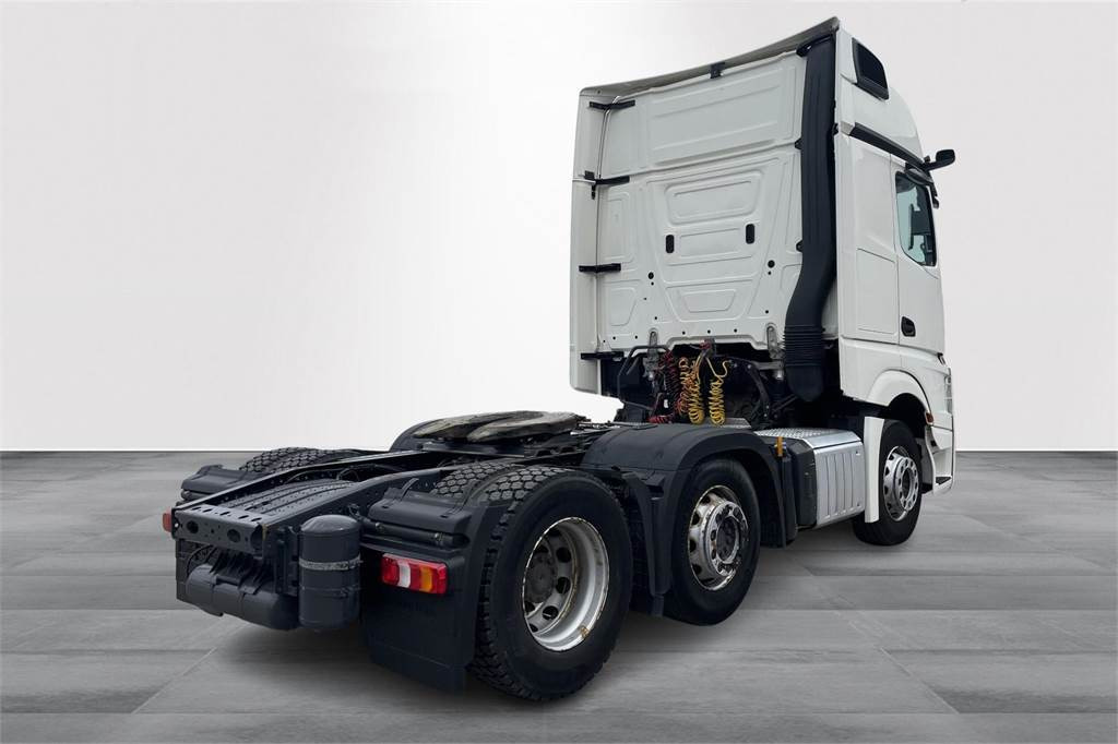 Mercedes-Benz ACTROS 2551LS 6x2/4 Väliteli - יחידת טרקטור: תמונה 3 Mercedes-Benz ACTROS 2551LS 6x2/4 Väliteli - יחידת טרקטור: תמונה 3