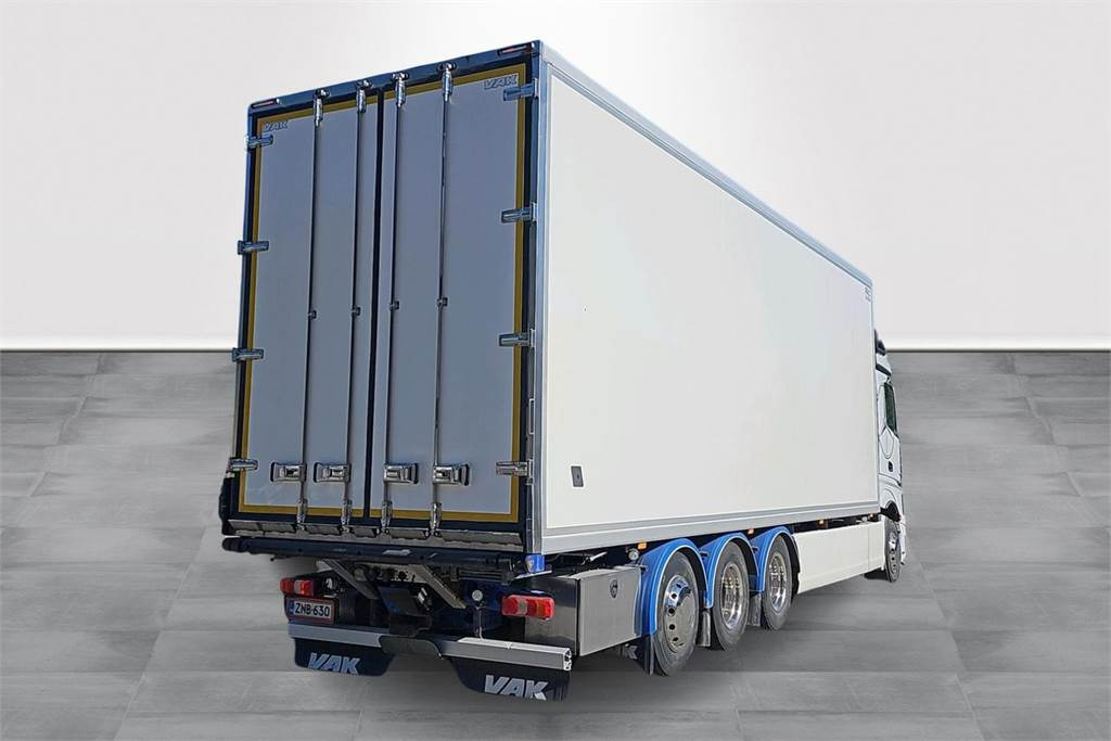Mercedes-Benz ACTROS L 580hv 4-aks FRC 02/2026 - משאית איזותרמית: תמונה 5 Mercedes-Benz ACTROS L 580hv 4-aks FRC 02/2026 - משאית איזותרמית: תמונה 5