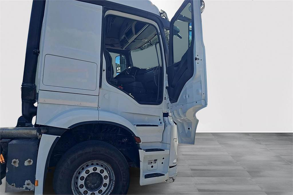 מזהיר Mercedes-Benz AROCS 3758 L 8x4: תמונה 17