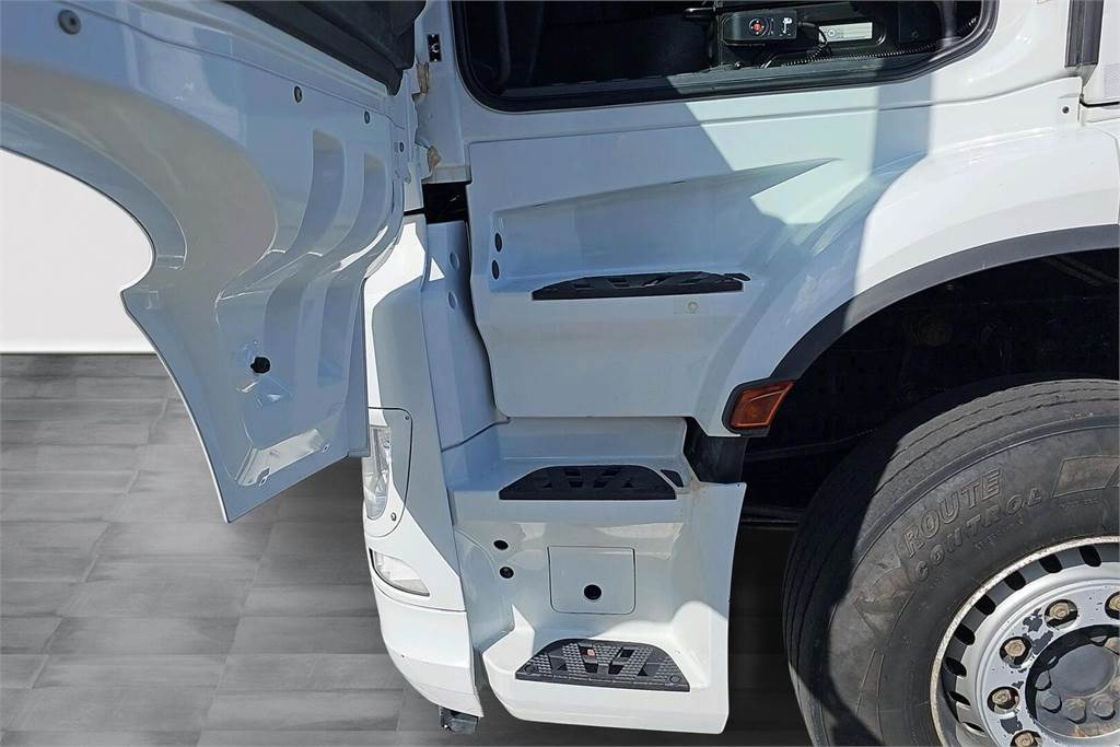 מזהיר Mercedes-Benz AROCS 3758 L 8x4: תמונה 19