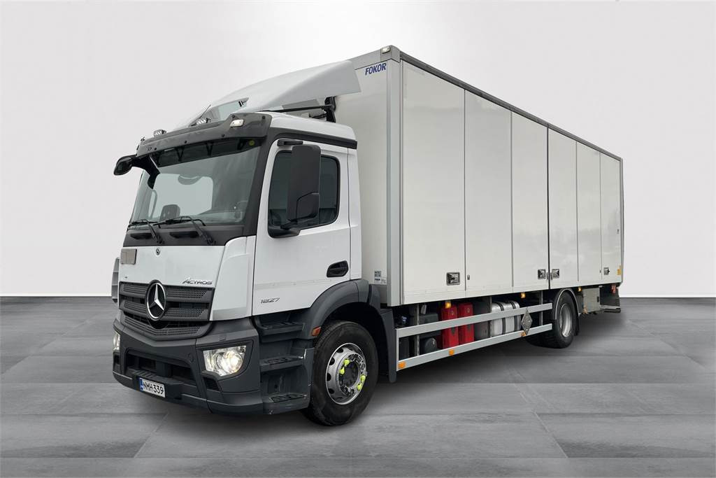 Mercedes-Benz Actros 1827L 8,7m Ksa Umpikori - משאית תיבה: תמונה 1 Mercedes-Benz Actros 1827L 8,7m Ksa Umpikori - משאית תיבה: תמונה 1