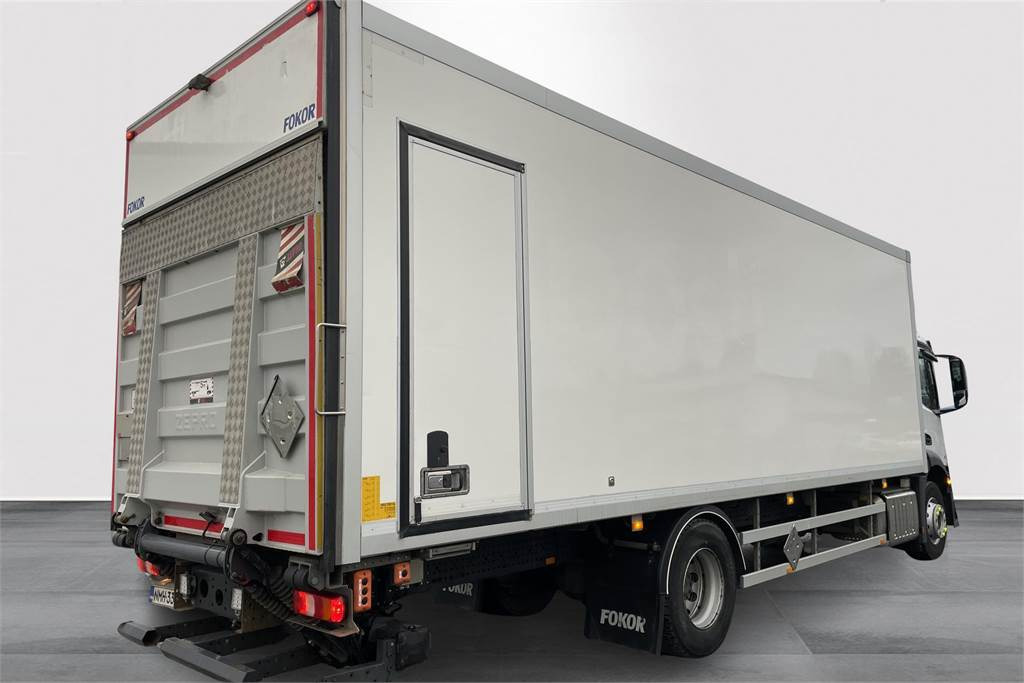 Mercedes-Benz Actros 1827L 8,7m Ksa Umpikori - משאית תיבה: תמונה 5 Mercedes-Benz Actros 1827L 8,7m Ksa Umpikori - משאית תיבה: תמונה 5