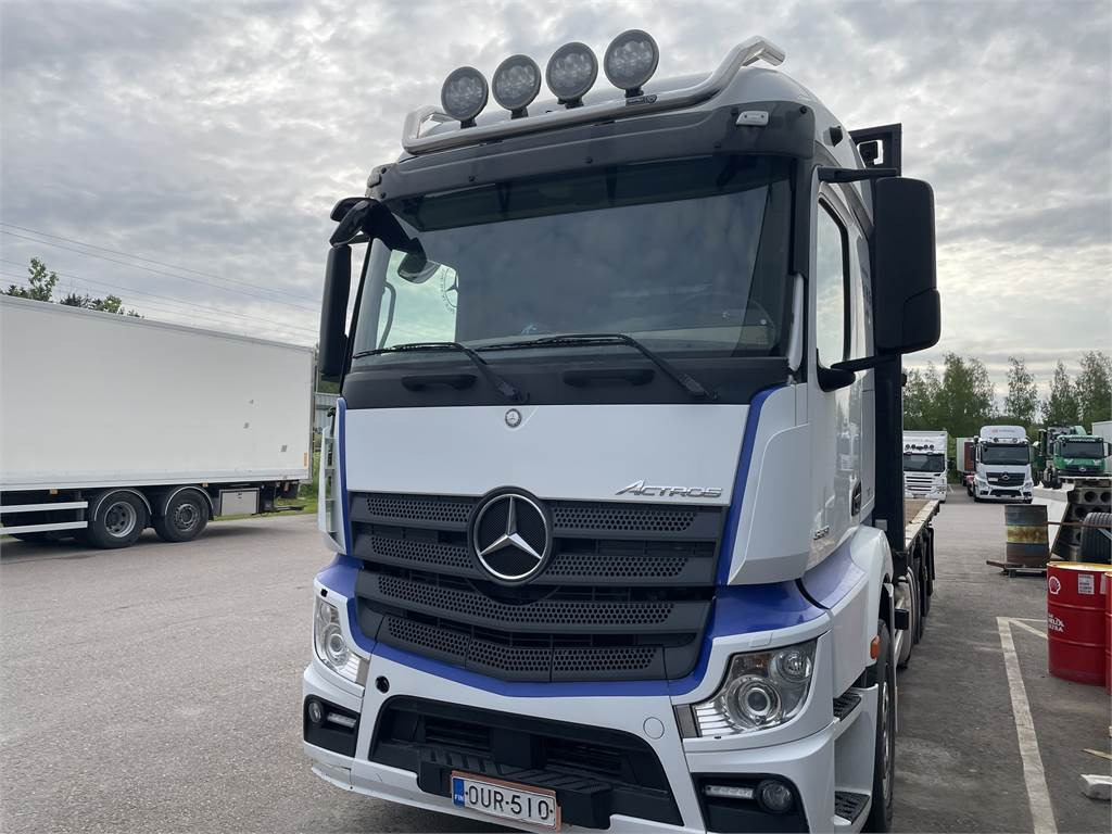 Mercedes-Benz Actros L - משאית צד נופל/ שטוחה: תמונה 3 Mercedes-Benz Actros L - משאית צד נופל/ שטוחה: תמונה 3