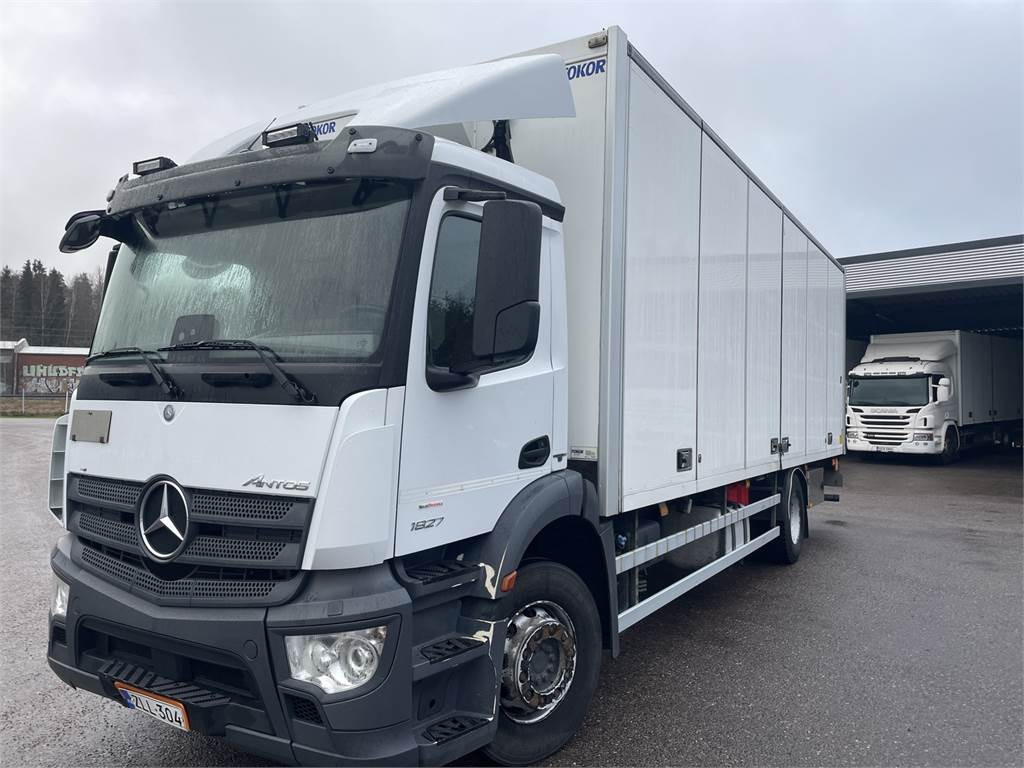 Mercedes-Benz Antos 1827 L/4x2 KSA-UMPIKORI+PL-NOSTIN - משאית תיבה: תמונה 1 Mercedes-Benz Antos 1827 L/4x2 KSA-UMPIKORI+PL-NOSTIN - משאית תיבה: תמונה 1