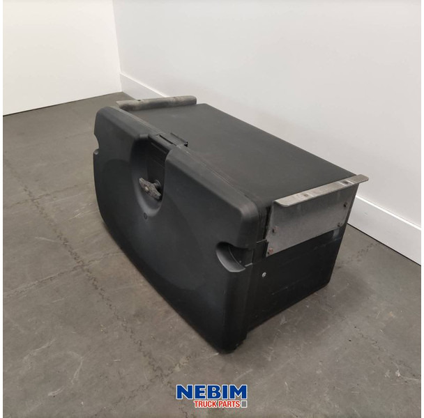 Diversen Diversen - UX0000018 - Gereedschapskist kunststof 75x40x45cm - חלקי חילוף עבור משאית: תמונה 3 Diversen Diversen - UX0000018 - Gereedschapskist kunststof 75x40x45cm - חלקי חילוף עבור משאית: תמונה 3
