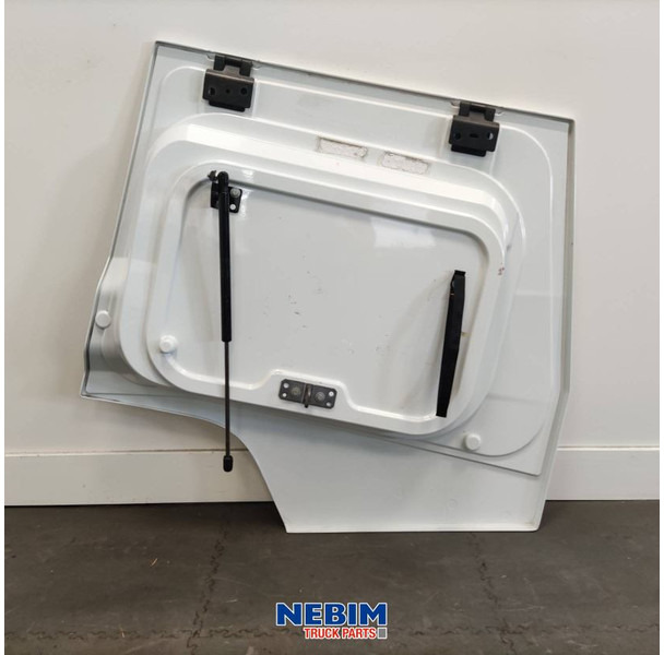 Renault Renault - 7482376484 - Bagageluik T-serie rechts - חלקי חילוף עבור משאית: תמונה 2 Renault Renault - 7482376484 - Bagageluik T-serie rechts - חלקי חילוף עבור משאית: תמונה 2