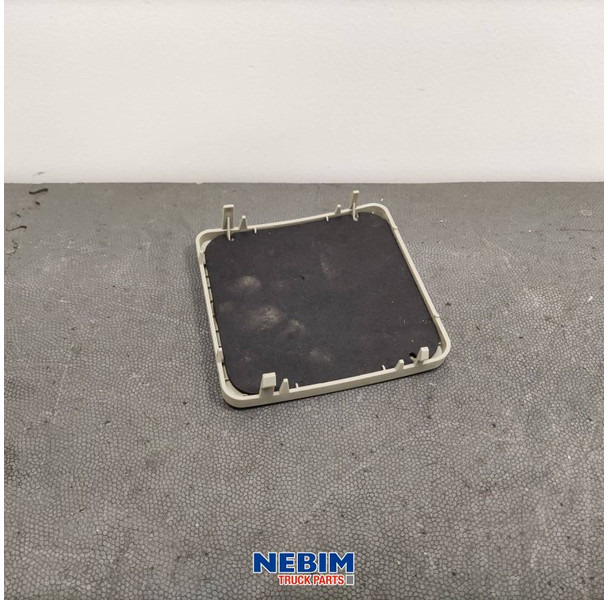 Volvo Volvo - 21646462 - Luidsprekergrille - חלקי חילוף עבור משאית: תמונה 2 Volvo Volvo - 21646462 - Luidsprekergrille - חלקי חילוף עבור משאית: תמונה 2