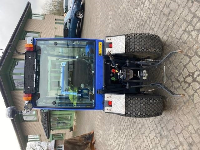 Iseki TM 3267 AHL K (12005269) - טרקטור קומפקטי: תמונה 4 Iseki TM 3267 AHL K (12005269) - טרקטור קומפקטי: תמונה 4