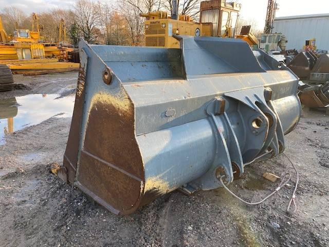 Liebherr (1884) L 586 Schaufel / bucket - מעמיס גלגלים: תמונה 4 Liebherr (1884) L 586 Schaufel / bucket - מעמיס גלגלים: תמונה 4