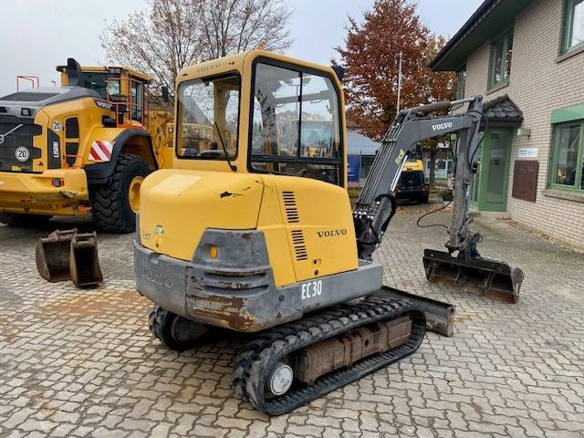 Volvo EC 30 (12005611) - מיני מחפר: תמונה 5 Volvo EC 30 (12005611) - מיני מחפר: תמונה 5