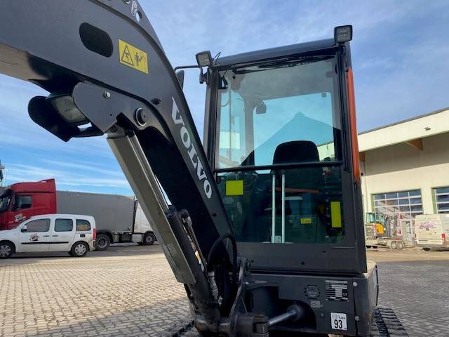 מיני מחפר Volvo ECR 25 D MIETE / RENTAL (12001505): תמונה 12