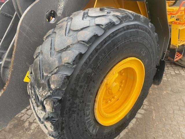 מעמיס גלגלים Volvo L 120 H MIETE / RENTAL (12005634): תמונה 15 מעמיס גלגלים Volvo L 120 H MIETE / RENTAL (12005634): תמונה 15