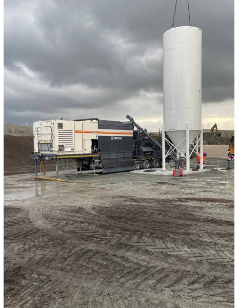 Wirtgen KMA 240i MIETE / RENTAL - מנחית אספלט: תמונה 1 Wirtgen KMA 240i MIETE / RENTAL - מנחית אספלט: תמונה 1