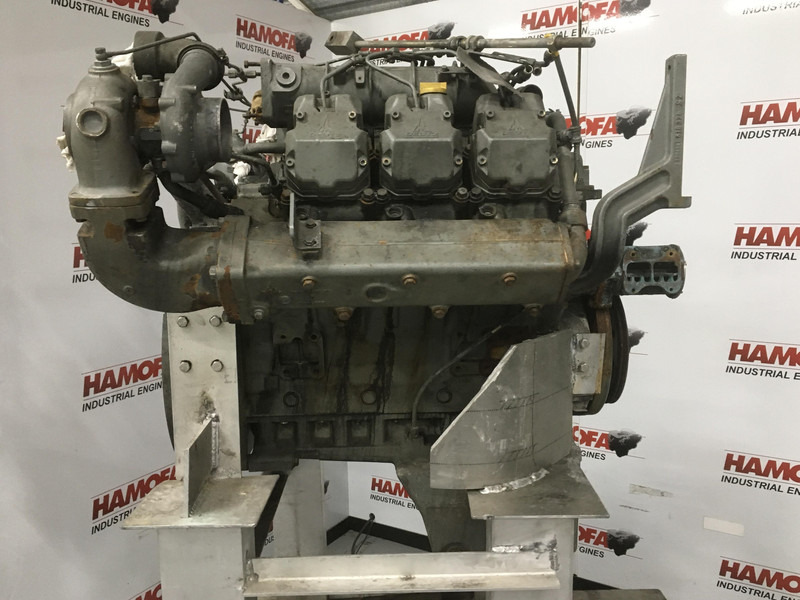 מכונת בנייה Deutz BF6M1015MC FOR PARTS: תמונה 1