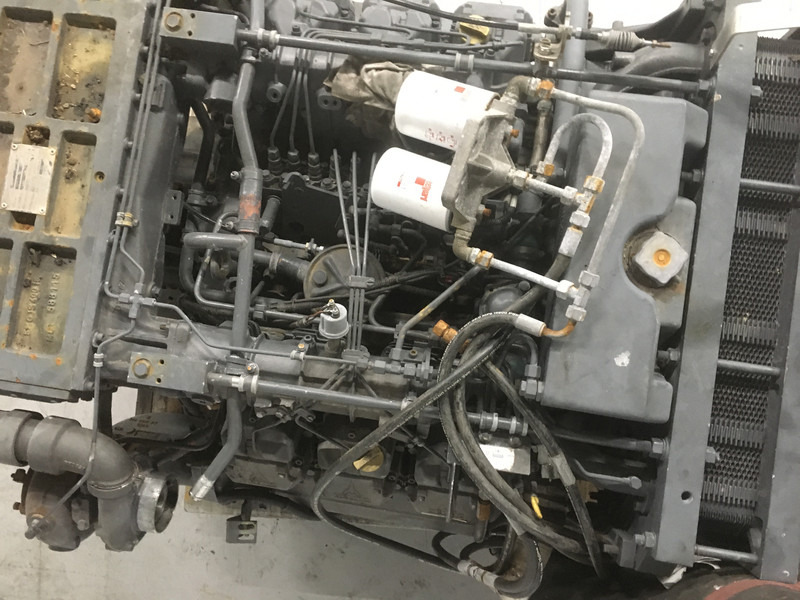 Deutz BF6M1015MC USED - מכונת בנייה: תמונה 5 Deutz BF6M1015MC USED - מכונת בנייה: תמונה 5