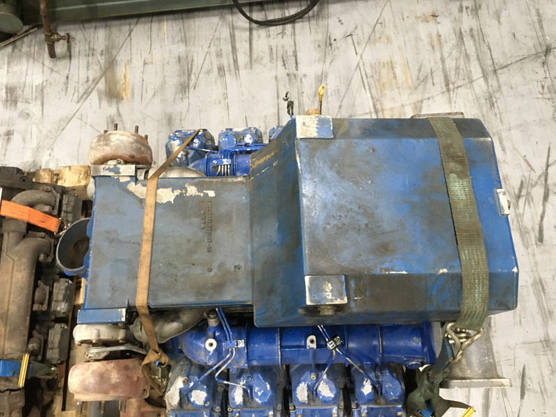Deutz BF8M1015C FOR PARTS - מכונת בנייה: תמונה 5 Deutz BF8M1015C FOR PARTS - מכונת בנייה: תמונה 5