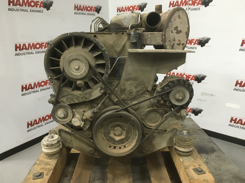 Deutz F4L912 USED - מכונת בנייה: תמונה 4 Deutz F4L912 USED - מכונת בנייה: תמונה 4